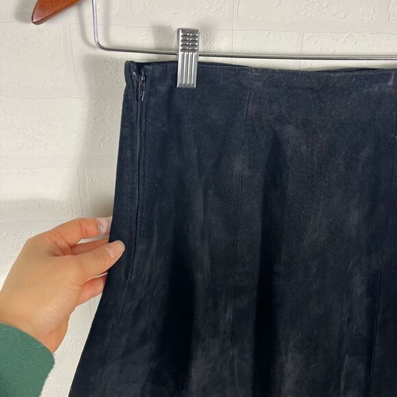 Georgetown Leather Design Women’s Black Leather mid-Maxi Skirt size 7/8 or 26in - Picture 6 of 11